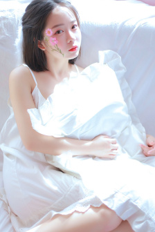 学长舌尖伸入湿嫩蜜汁H